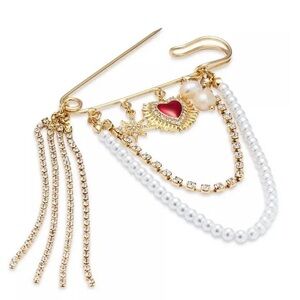 Beautiful Bloomingdale's Golden Brooch Pin with Faux Pearl Chain